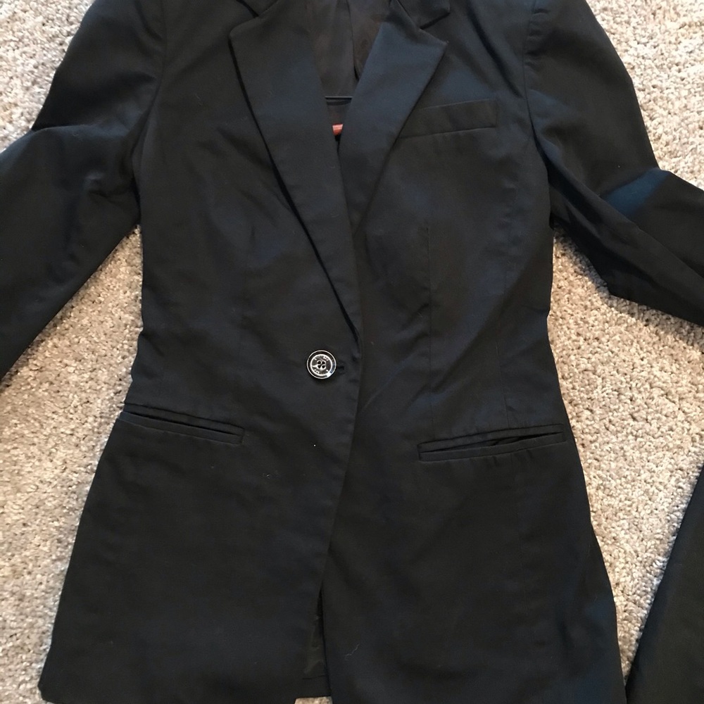 Express suit - Picture 3 of 7